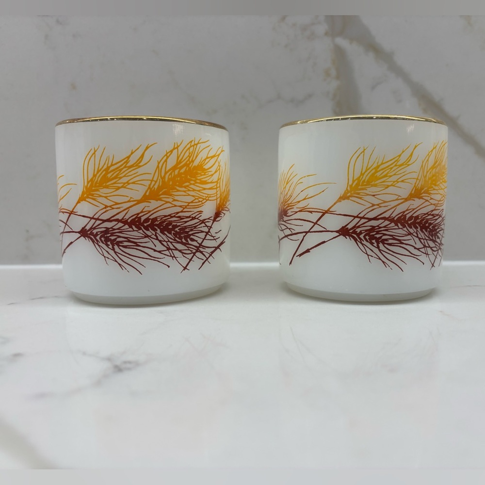 Set of 2 Vintage Federal Glass Milk Glass Mugs Yellow and Brown Wheat Pattern